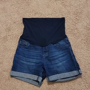 S.O.N.G. Maternity shorts. Size M